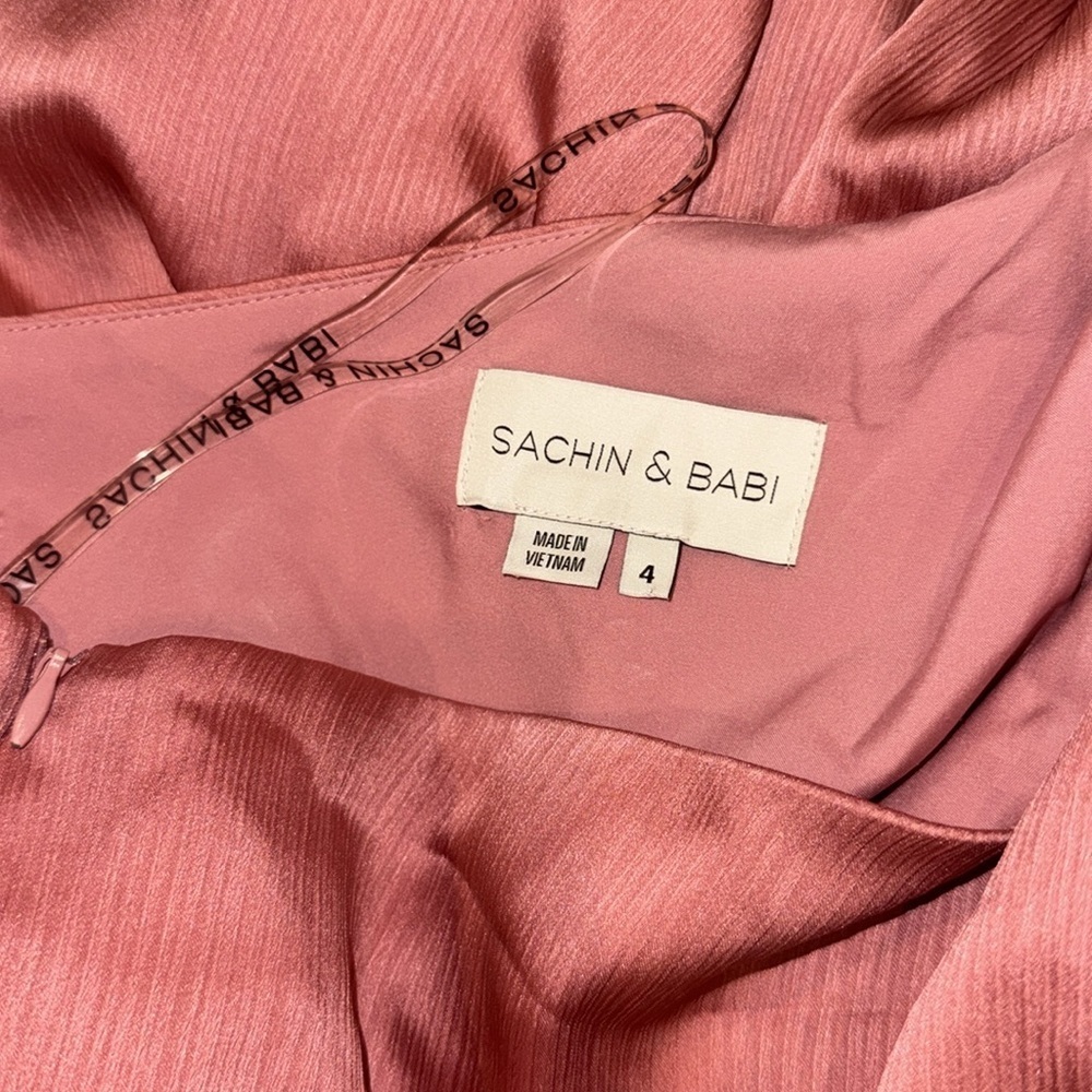 NWOT Sachin & Babi Chelsea One Shoulder Bow A-line Gown rogue size 4 - Picture 2 of 6